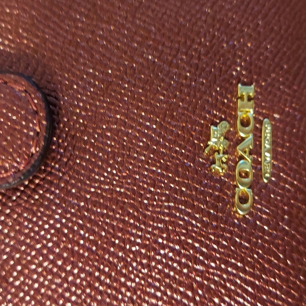 COACH metallic wallet - Picture 2 of 7